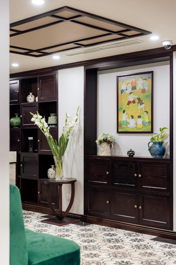 Hanoi Golden Lotus Aman Hotel Exterior photo