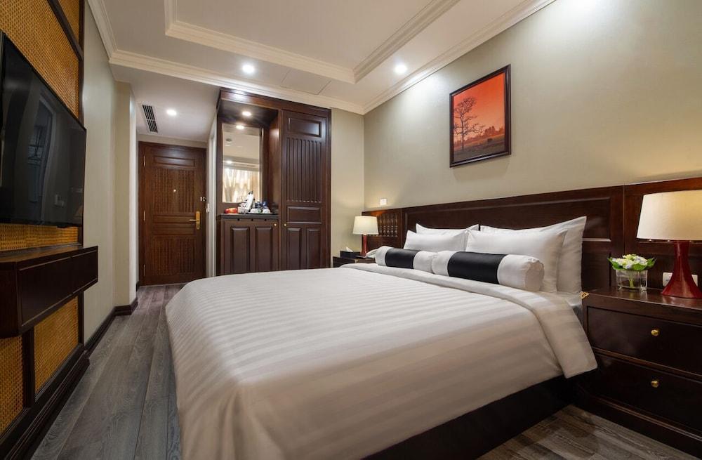 Hanoi Golden Lotus Aman Hotel Exterior photo
